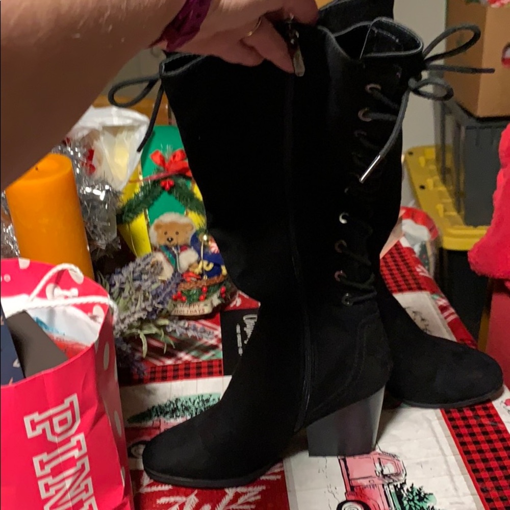 CIRCUS BY SAM EDELMAN